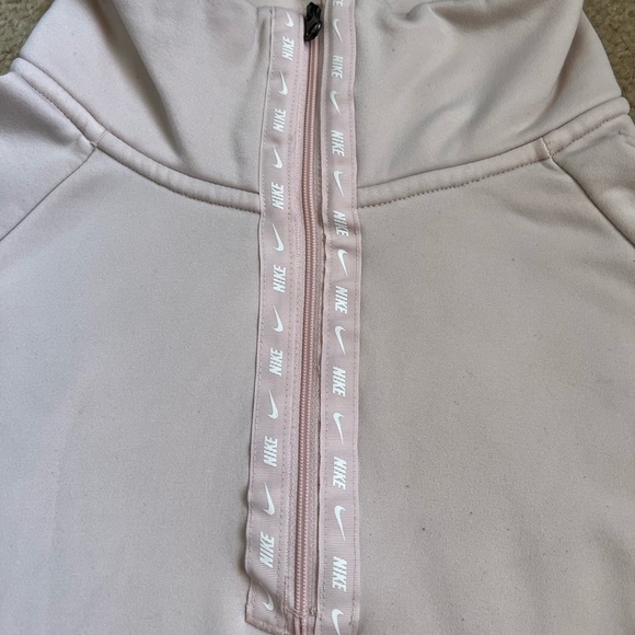 Nike sweatshirt - Picture 7 of 8